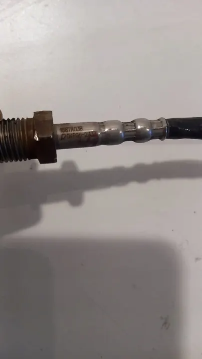 PEUGEOT 4008 1.8 DID Sensor de escape image 2