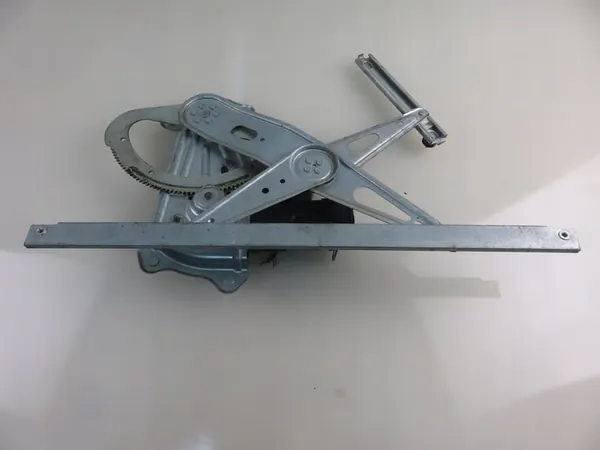 Elevador de Vidro Esquerdo Renault Megane III 807210002R image 4