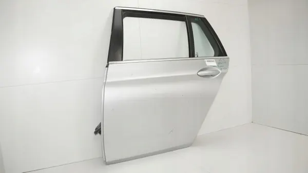 BMW F11 Linke Hintertür OEM 360187013 Gebraucht image 4