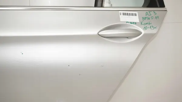 BMW F11 Linke Hintertür OEM 360187013 Gebraucht image 7