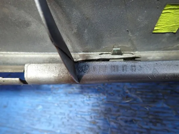 MERCEDES B W245 Grill Chrom Przód A1698800783 image 10