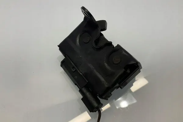 Hood Lock MERCEDES-BENZ C (W204) 3.0L Diesel image 4