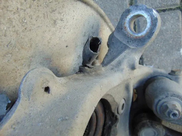 Amortizzatore anteriore sinistro Audi A4 B8 Kombi 2.7 TDI image 7