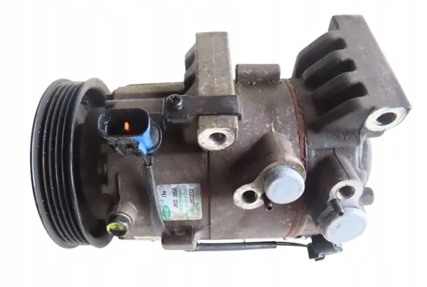 Compresor A/C usado OEM F500-JDCCE12 para Hyundai i30 image 3