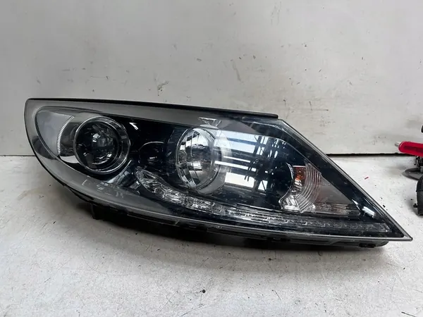 Faros KIA Sportage 3, LED 921023U250 image 2