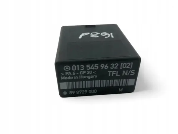 Relä OEM 0135459632 för Mercedes-Benz C-klass W202 image 3
