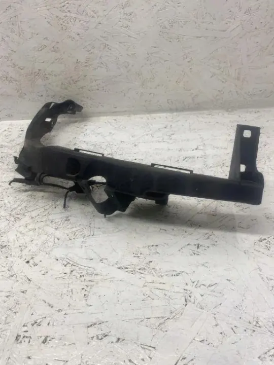 BMW 3 E90 Oikea etuvalo OEM 51647138402 image 2