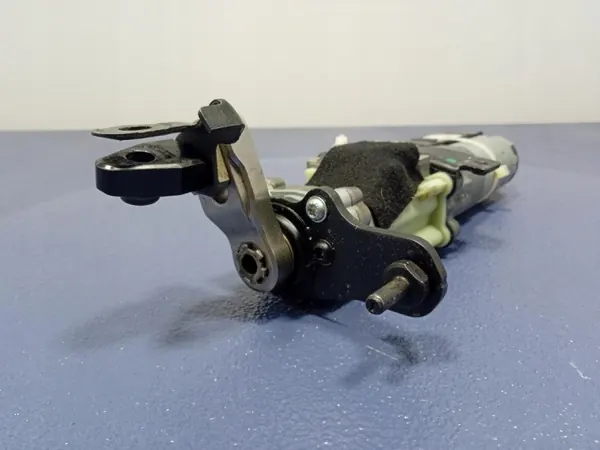 Audi Q5 I 8R Atuador Klappe Traseiro Esquerdo OEM 4F9959945 image 5