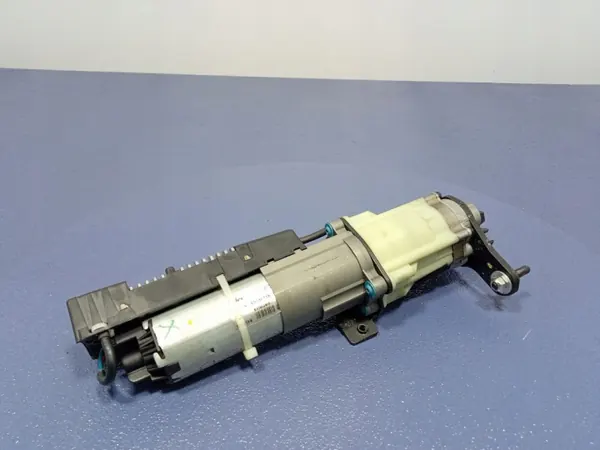 Audi Q5 I 8R Atuador Klappe Traseiro Esquerdo OEM 4F9959945 image 8