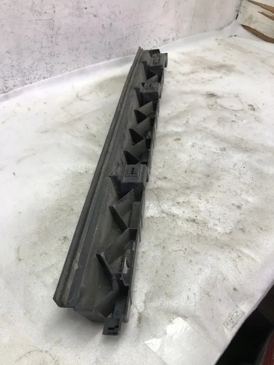 Clip de Moulure de Seuil Gauche Volvo V90 II OEM 31386131 image 3