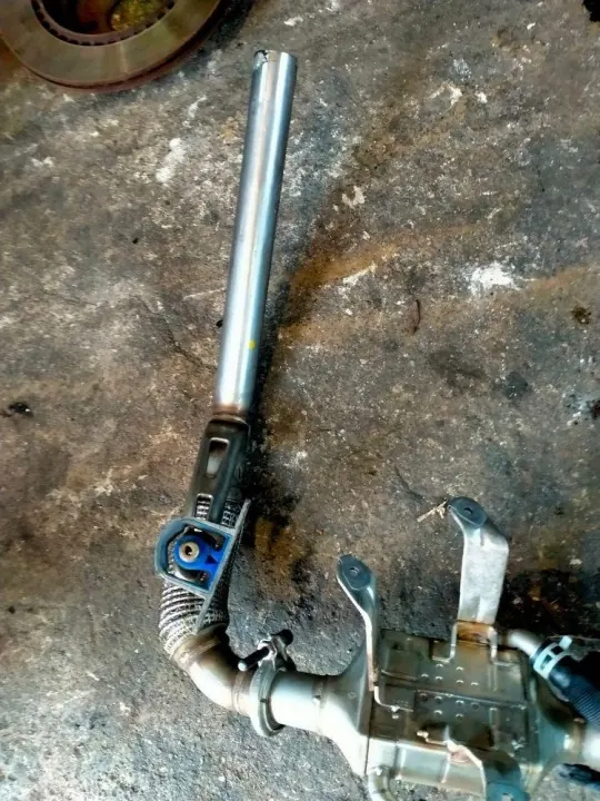 Refroidisseur EGR Audi d'occasion OEM 059131477H image 10