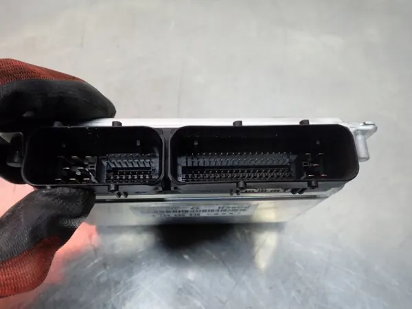 Motorcomputer OEM 0261207753 voor Audi A4 B6 image 3