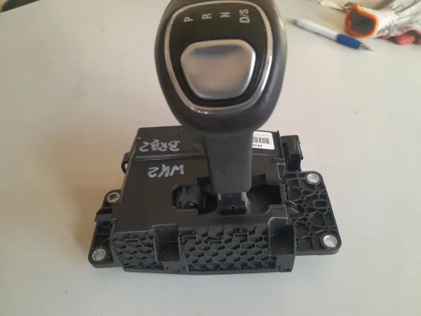 Jeep OE Schaltknauf OEM 68166105AE - Gebraucht image 4