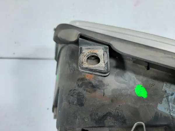 AUDI A4 B5 Sedán Lente Faro Derecho 8D0941004AK image 10