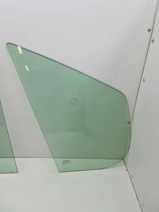 Cristal Derecho Puerta Delantera OEM 43R00048 - Renault OE image 4