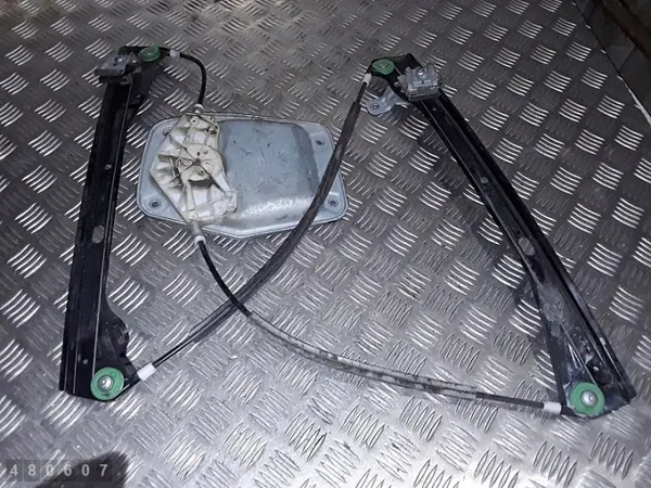 VW Ikkunan säädin OEM 1K5837402P - Käytetty image 3