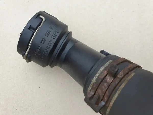 Carcasa de termostato Tubería VW Polo IV 9N image 8