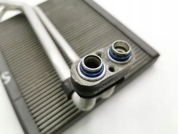 Noyau de chauffage climatisation Hyundai Veloster 2012 OEM AMD75054 image 3