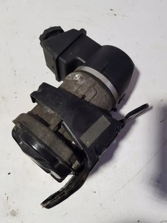 Mercedes elektrisk styrpump OEM A1644601680 image 2