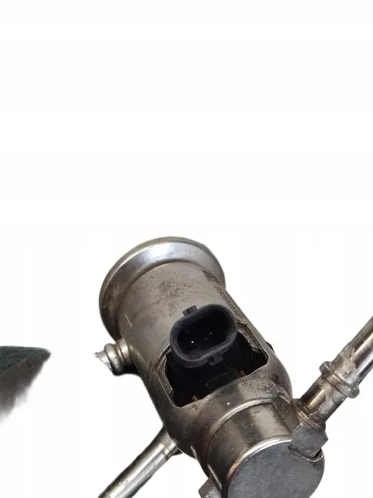 MERCEDES E-KLASS W213 ADBLUE INJEKTOR A0004901613 image 3