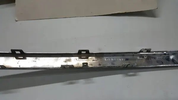 Volkswagen OE 7P6853835 kromilista takapuskuriin image 8