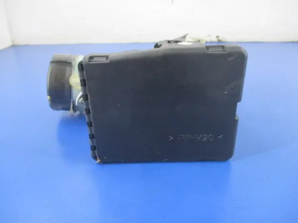 Mercedes-Benz A-Klasse W168 Zentralverriegelungspumpe OEM 1688000148 image 3