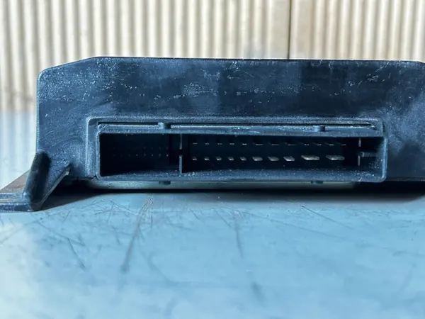 Amplificateur Audio d'Occasion OEM K0035456 VW Passat B6 image 3