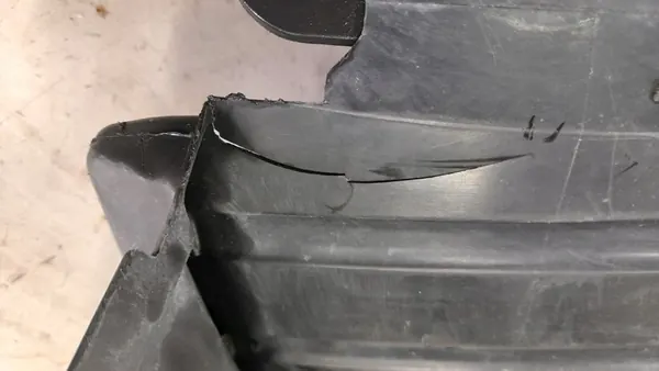 Nissan Qashqai J10 left front wheel arch image 6