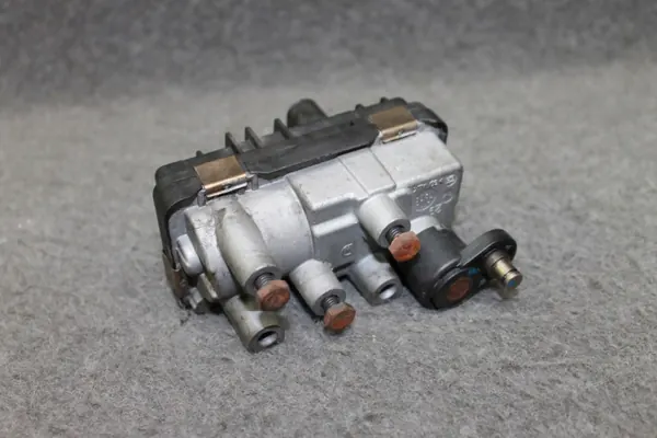 BMW Turboaktoori OEM 6NW010430-02 3.0D N57:lle image 3