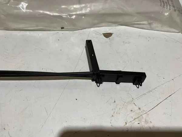 Cabo do capô dianteiro BMW X3 G01 51237397502 image 1