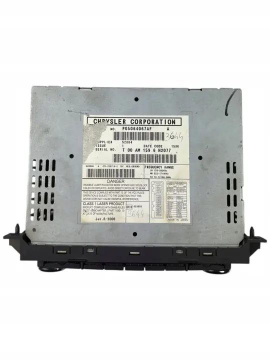 Jeep Compass 2007 CD-radio OEM P05064067AF image 4