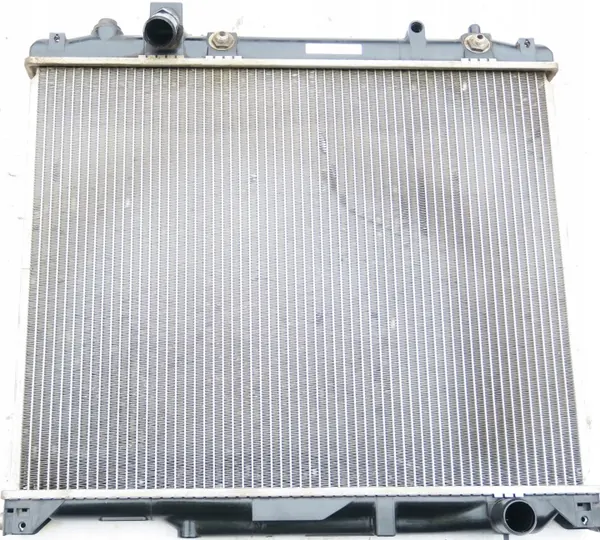 Radiateur d'eau OEM 75876887689 pour Suzuki Grand Vitara image 2