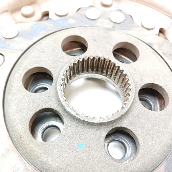 VW AUDI Kaksoismassaväkä 03L105266DF image 7