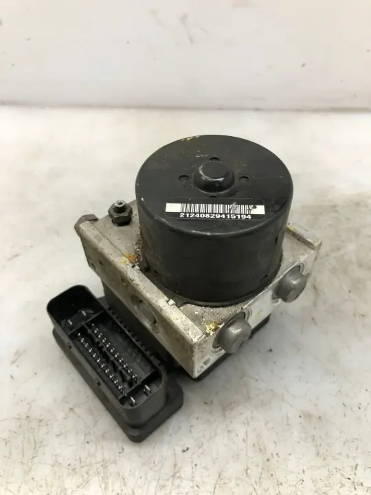 Controlador Bomba ABS OEM 06.2109-5581.3 Usado image 2