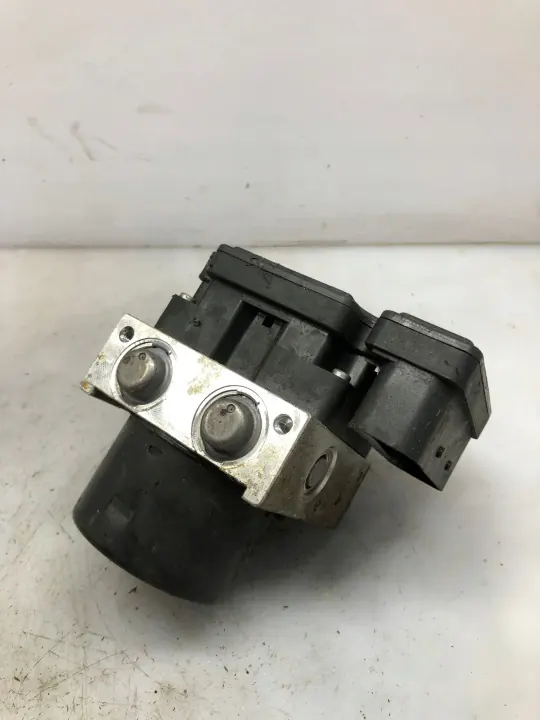 Controlador Bomba ABS OEM 06.2109-5581.3 Usado image 5
