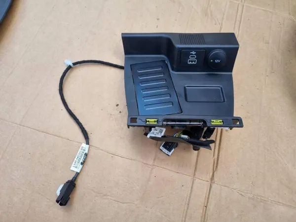 Panneau USB Induction OEM MBWCN21 pour Ford Kuga MK3 image 5