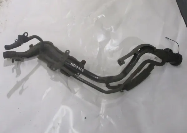 Kraftstoff-Einfüllstutzen OEM Mazda 3 III BM 2.2D Diesel image 2