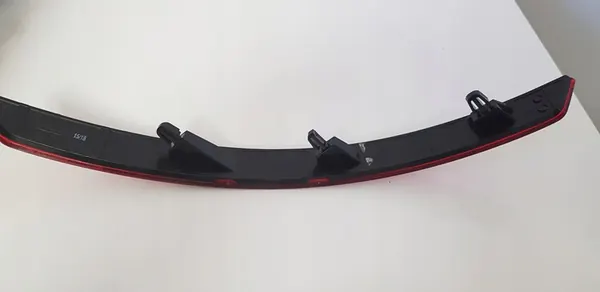 SKODA SUPERB 3 Takaluukun Oikea Heijastin 3V5945106 image 4