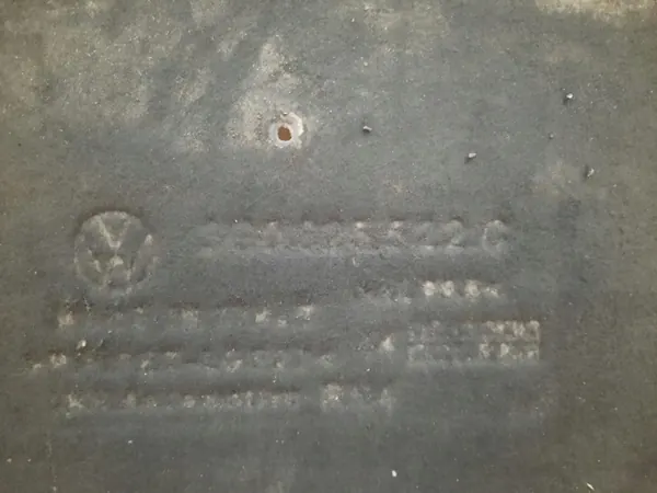 OEM 3G0825622 Protector Inferior para VW Passat B8 image 5