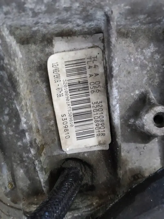 Vaihteisto 320108901R TL4A056 1.5 DCI Renault Megane III image 6