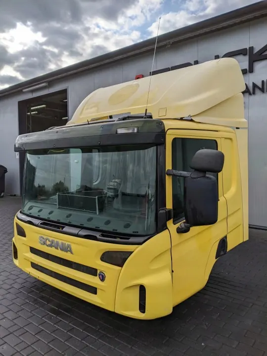 Cabina Scania CP16 - Modelo 2009 Usado (OEM CP16) image 3