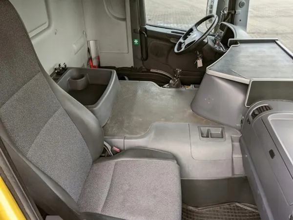 Cabina Scania CP16 - Modelo 2009 Usado (OEM CP16) image 6