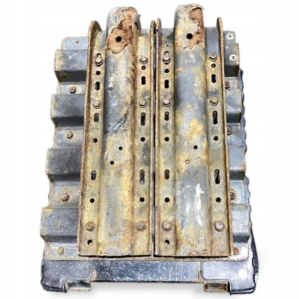 Recipiente de bateria DAF OEM 1323669 - Usado image 3