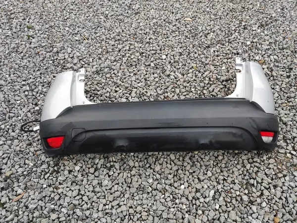 Parachoques trasero Renault Captur I 2013-2017 image 2