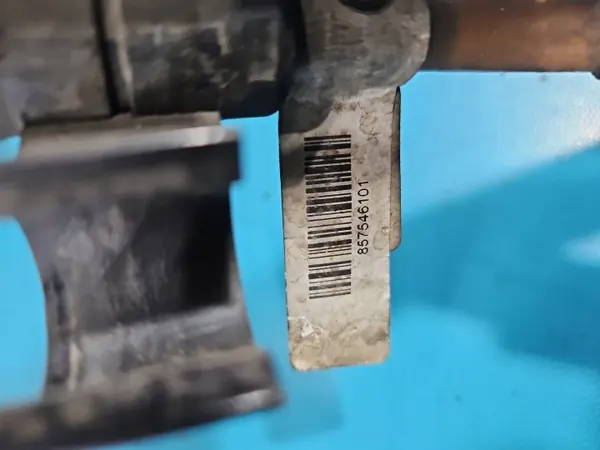Tuyau de Débordement Carburant OEM 8575461 BMW G30 2.0D image 5