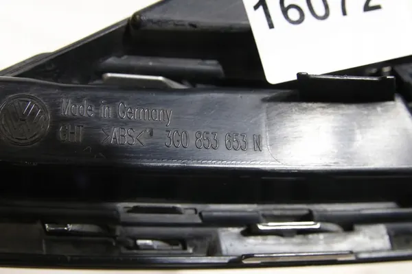 Upper Grill VW Passat B8 2019-2023 OEM 3g0853653n image 5
