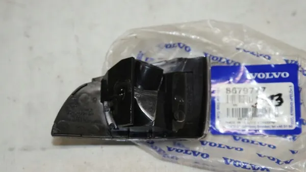 Indicador de espelho Volvo OE 8679777 image 5