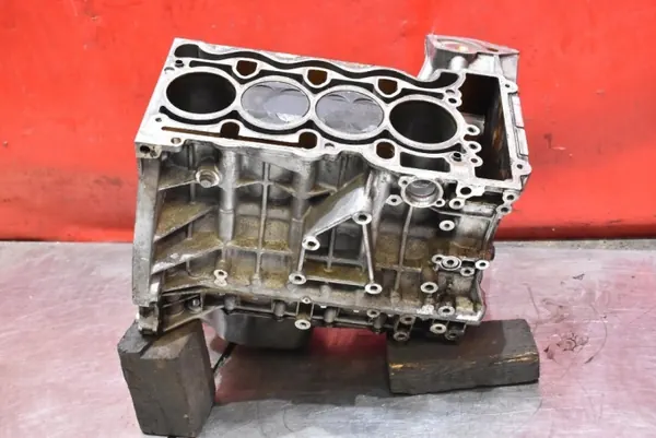 Bloc Moteur Bas OEM mamAUTO-1057090-N46B20BY image 2