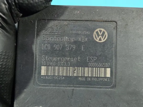 Pompe ABS Audi A3 8L 1J0614517E 1C0907379E 99-03 image 8