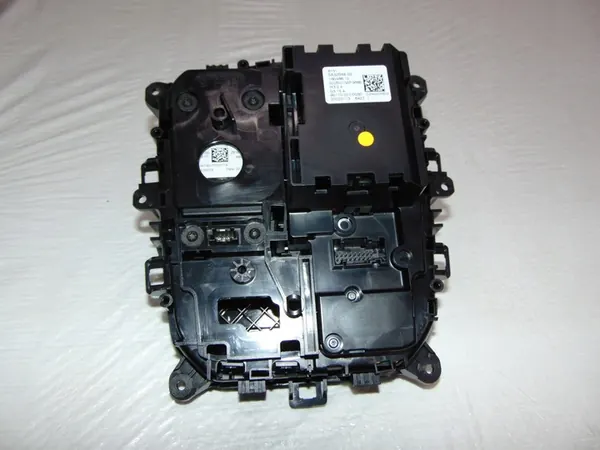 BMW 330D G20 G21 Gear Selector Panel OEM 5a32b88 image 6